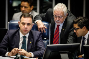 Para Pacheco, leis mais duras são a melhor reação à violência no país