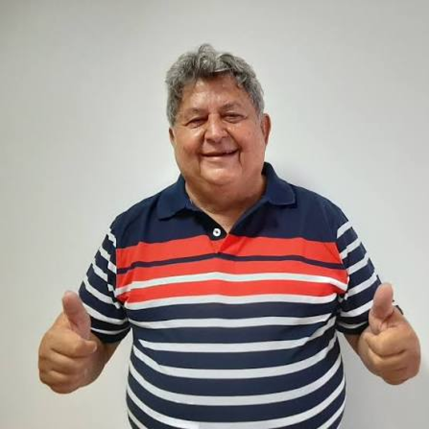Bacelar e Rivailton fazem "visitaço" em comunidades de Salvador